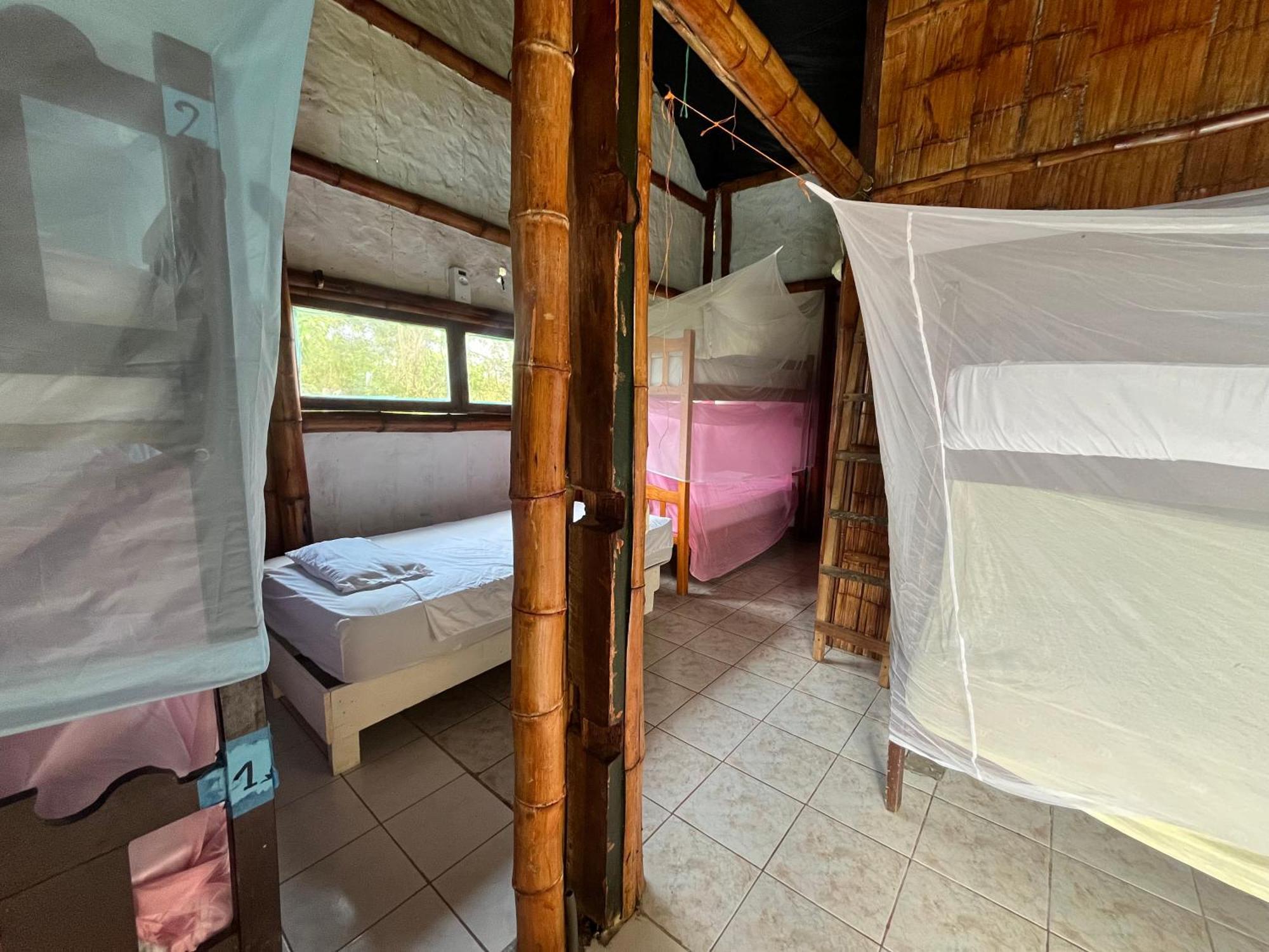 מונטניטה Kamala Surf & Backpacker Hostel מראה חיצוני תמונה
