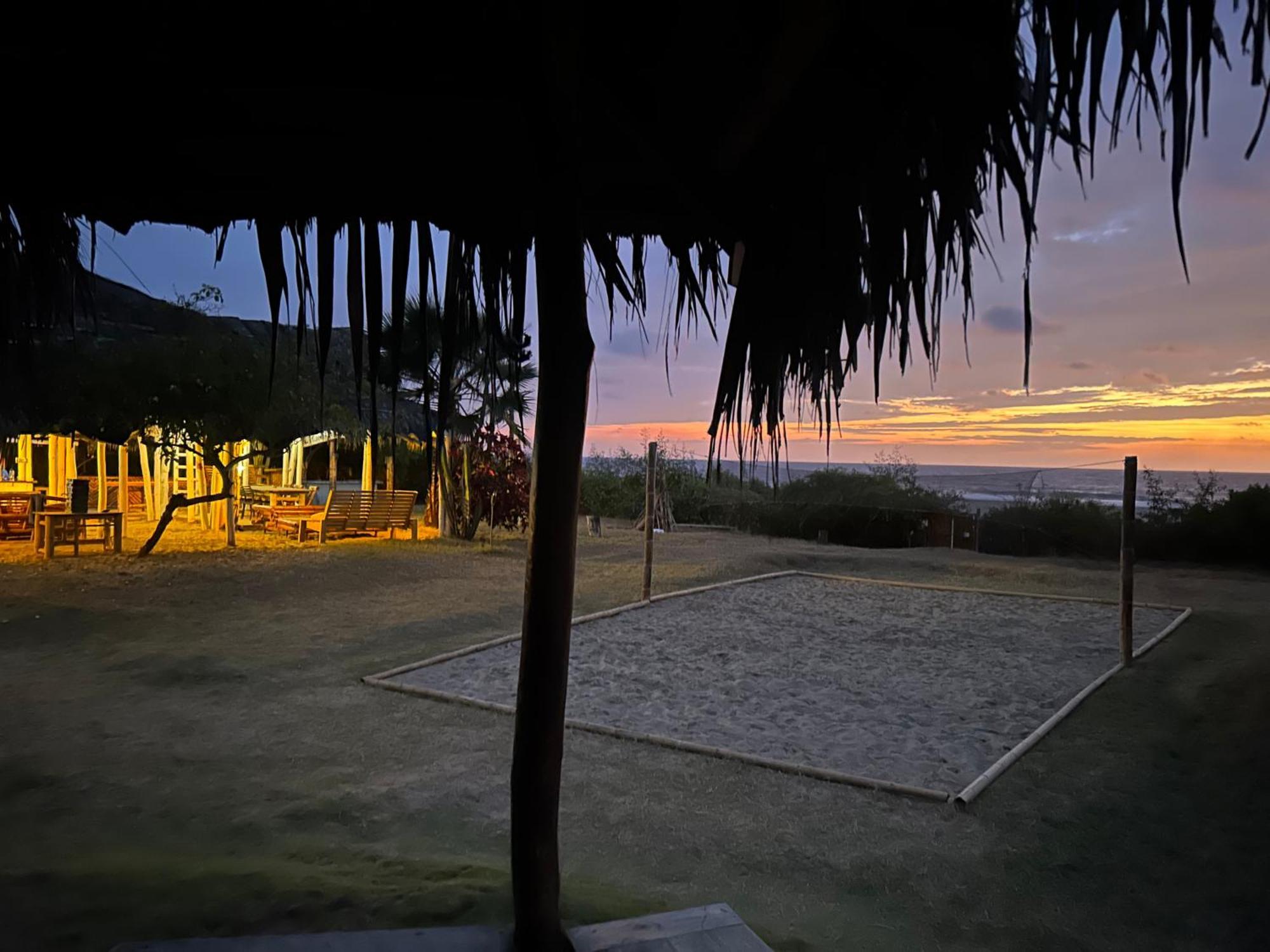 מונטניטה Kamala Surf & Backpacker Hostel מראה חיצוני תמונה